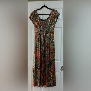 Bold Maxi Dress Size L/XL